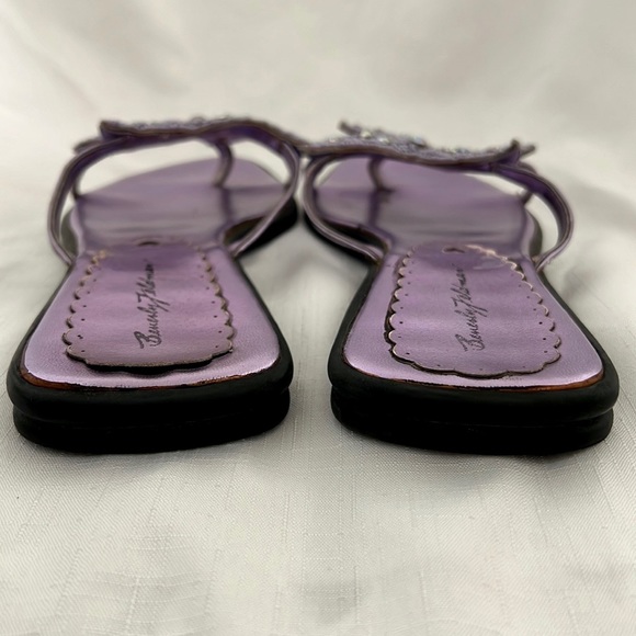 Beverly Feldman~Metallic Lavender Starfish Sandals - Picture 5 of 13